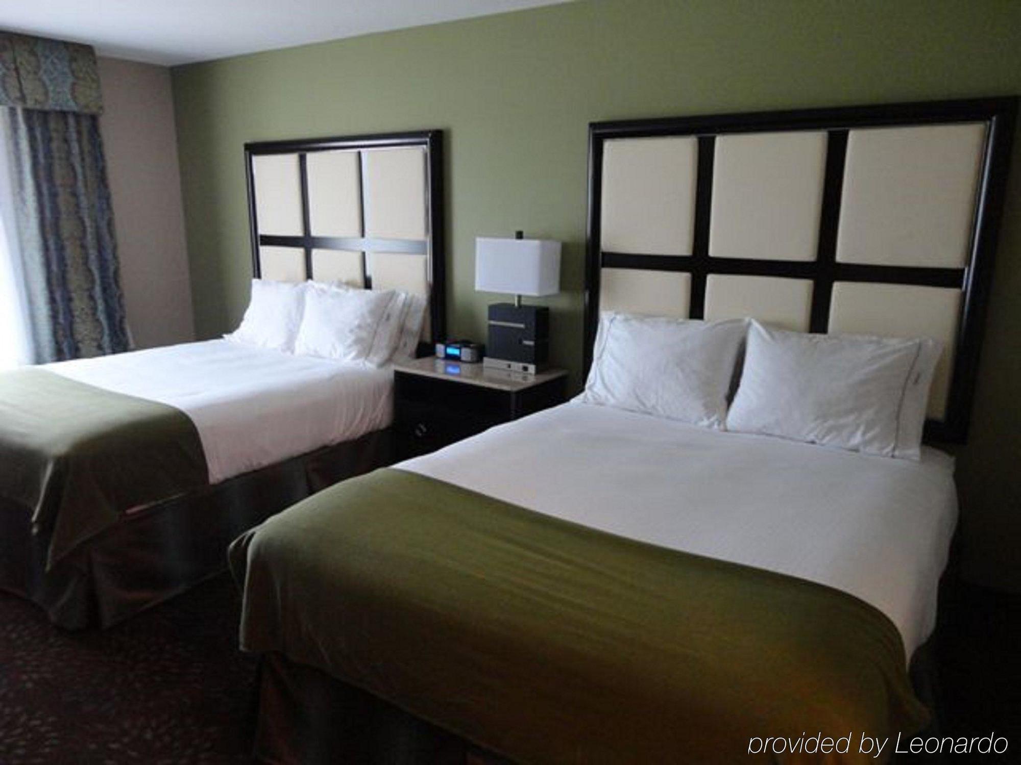 Holiday Inn Express - Albert Lea By Ihg Номер фото